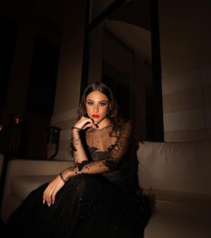 Andria Tayeh Instagram - A memorable night at #redseafilmfestival ✨

Styled by @omziag in @georgeshobeika 
Jewelry: @chopard 
Photographer: @lea.khneisser 
MU&H: @alsagheersalons @minasoobhyhairstylist