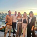 Angélica Castro Instagram - Como va tu fin de semana?? Nosotros disfrutando de la belleza de Valparaíso y Viña del Mar!! Grande equipo Exeed!! Que manera de reírme y disfrutar! ❤️❤️❤️❤️❤️🚗 @exeed_bornformore