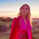 Angélica Castro Instagram - Días espectaculares en Uruguay junto a @cranberry_chic y @fasano A seguir disfrutando de este verano y vacaciones!! ❤️ Como estuvo tu fin de semana ?? Look @itvelvet #Sunset #puntadeleste