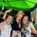 Angélica Castro Instagram – ❤️💪🏻Construimos la casa N 11 junto a los voluntarios de @elmejorcambiodetuvida y @jairo_valdes
Gracias a todos los que se sumaron, fue maravilloso poder vivir esta poderosa experiencia además junto a mi hija y mi sobrino! ❤️🌻 Un día inolvidable que me grabo en el alma. Ojalá te puedas sumar como voluntario o aportando para poder construir la próxima casa y darle un hogar a una familia que tanto lo necesitan! Gracias gracias gracias…. Sin tu ayuda esto es imposible. Más info en @elmejorcambiodetuvida