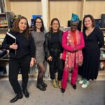 Angélique Kidjo Instagram – ✍🏿💃🏿🌞So thrilled to be joining my new home @parlophonefr at @warnermusicfr 🎙️✍🏿😊
What a team!
@warnermusic @parlophone