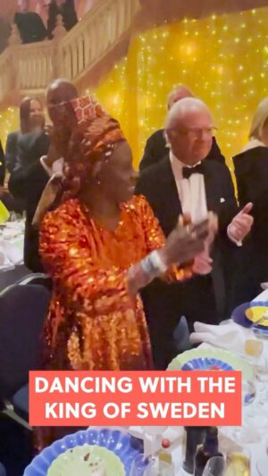 Angélique Kidjo Instagram - 💃🏿Some of the highlights of my 2023 on a mission to spread joy and understanding!💃🏿
@polarmusicprize @kungahuset @yoyoma @republique_du_benin @royalalberthall @youssoundour1959 @ibrahimmaaloufofficial @lauramvula @citelanguefrancaise @davido @the.cavemen @fallyipupa01 @elbphilharmonie @vilcekfoundation @carnegiehall @philipglass @songlinesmagazine @quincyjones @hollywoodbowl @tamronhall @tamronhallshow @roskildefestival @sterngrovefestival @steviewonderlegacy @thetownfestival @pac_nyc @publictheaterny @jonimitchell @pbs @stonebwoy @sampa_the_great @jimmyfallon @fallontonight @worldeconomicforum
🥁@gregorylouis971 🪘 @david_donatien 🎹 @thierryvatonofficiel 🎸 @justwody 🎸 @amenviana 🎸 @michaelolatuja