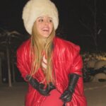Angelika Revva Instagram - Last Christmas I gave you my heart… ♥️💄💋❄️