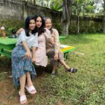 Anggika Bölsterli Instagram - Teh Irma sama Wulan pamit 🐃 Terima kasih 1.930.901 orang yang sudah menonton Film Sijjin. 🙏 Hidup cegil, bye bye cogil Sampai jumpa lagi 👋 #sijjin