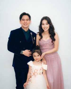 Anggika Bölsterli Instagram - Sctv music awards 🌸

Styled by @wanda_haraa
Dressed in @julianto.official
Jewelry @noma_id
Brushed by @ms_lifa @krisna_endi
Captured by @snap.nuel