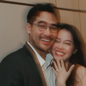 Anggika Bölsterli Instagram - She said yes 🤍