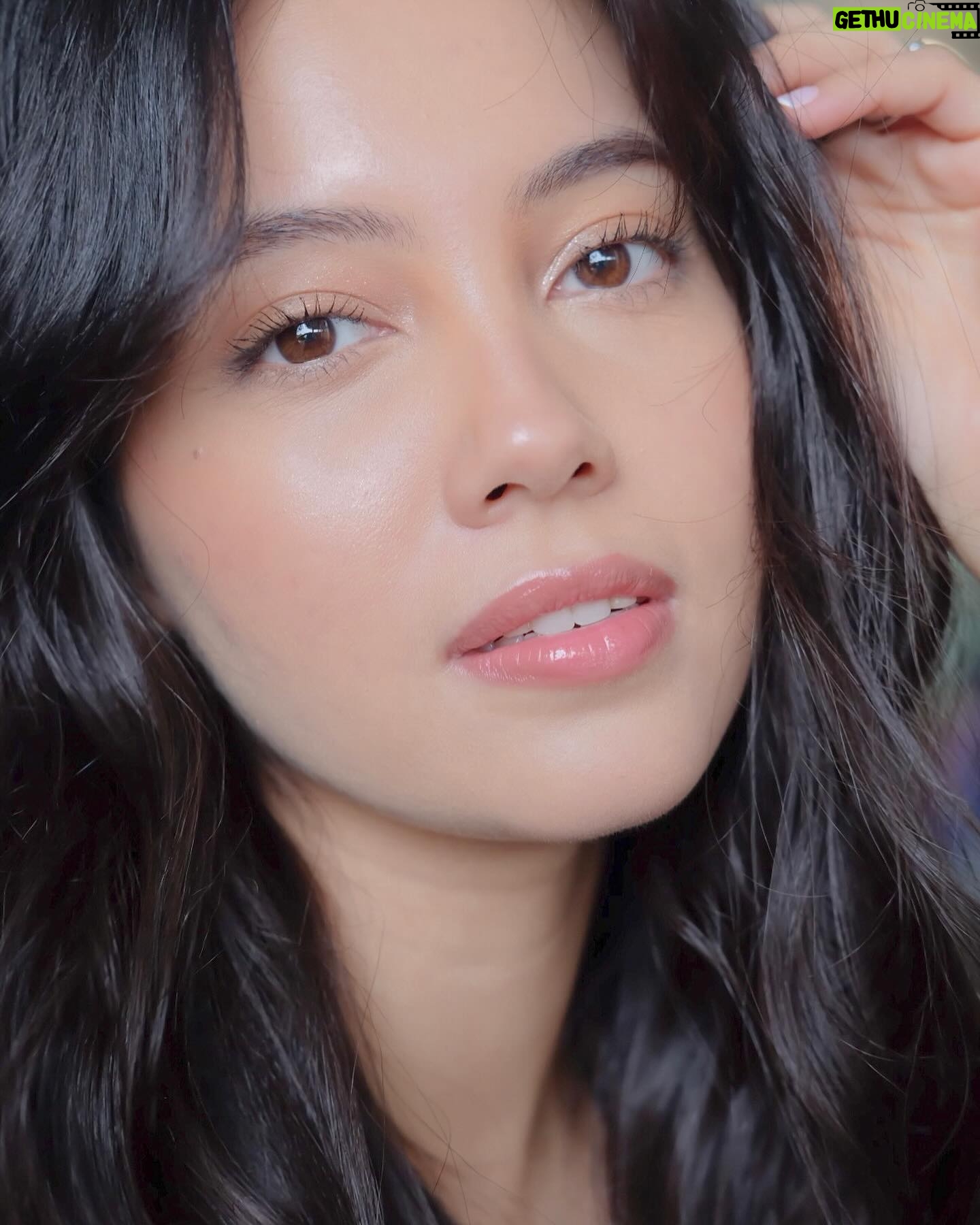 Anggika Bölsterli Instagram - Still in my clean girl era - by @ryanogilvy