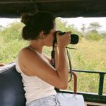 Angie Costa Instagram - Dia mundial da fotografia 💙 das minhas maiores paixões. Aproveito e deixo a minha página @capmoment___, onde partilho muitos dos meus registos fotográficos. passem por lá✨