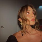 Angie Costa Instagram – tão desprevenida 💆🏽‍♀️