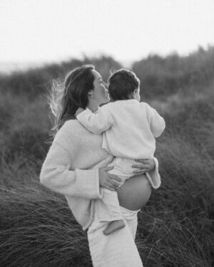 Angie Costa Instagram - Para sempre o meu bebé 💙 
@tinkerbell.ph