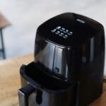 Angie Costa Instagram - Dois/duas de vocês vão receber uma Air Fryer Hoffen do @pingodoce!!! 🥂Todos nós sabemos o jeito que dá! Eu e o @pingodoce juntamo-nos e fizemos este giveaway onde estamos a oferecer 2 Air Fryers a 2 de vocês! É uma fritadeira sem óleo, o painel de controlo é digital, intuitivo e de fácil utilização e uma circulação de ar quente 360°! Participem!!! 🤎Só têm de: Seguir @angeladscosta e @pingodoce; Identificar 2 amigos nos comentários; Podem participar até dia 17/10 e os vencedores serão anunciados dia 18/10! Good luck!