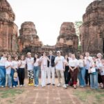 Aniporn Chalermburanawong Instagram - ขอบคุณพ่อแม่พี่น้อง จังหวัดบุรีรัมย์ และแฟนๆละคร "มนต์รักกันตรึม" ที่มางานมาสนุกด้วยกัน มีความมสุขแฮงงงจ้า 🫶🥹✨️🙏🙏 #มนต์รักกันตรึม #one31thailand 📸 @buaster_journey
