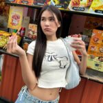 Aniporn Chalermburanawong Instagram - กินข้าวเย็นกันยังงับ 🥺😵‍💫😋 🍗 🍟 🥐 = 🥹