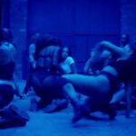 Anitta Instagram - Faz tempo que meu público sente falta de uma performance daquelas que eu faço quando tô com sangue nos olhos. Como esse projeto mora no meu coração, idealizei um audio visual impecável com um compilado de várias músicas do meu novo álbum FUNK GENERATION. Quem assistir também vai sentir um gostinho do vem por aí na minha tour BAILE FUNK EXPERIENCE que vai viajar por esse mundão. Vai lá assistir por que eu entreguei TUDO.
