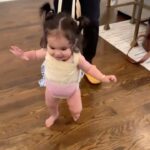 Anjelah Johnson-Reyes Instagram - It works!!!! #babytips #tipsforparents #parenting #anjelahjohnson #rosieharlowreyes