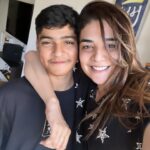 Anjum Fakih Instagram - Yo ! Mamujaan in the house ! 🥰❤️ And my handsome cousin too… #famjam #postsurgeryhealing