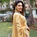 Anjum Fakih Instagram - I wish that you dive into the rainbow of possibilities this Holi ! May your day be filled with laughter, love, and endless inspiration. Wishing you all a joyful and colorful Holi. #InspireToCelebrate #holivibes #holi2024 #anjumfaikh 🥰🤗❤️ Styled by:- @seam_stress_by_rajludhwani Outfit by:- @stadofashion_official