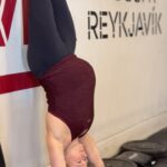 Anníe Mist Þórisdóttir Instagram - Can still play upside down 🙃 Sets slower and controlled, not doing deficits but feel like the extra weight counts for that 😆 with wall facing I might get into trouble though 🤔 #tyrathlete #mom #training #strong #dottir #31weekspregnant #grateful #enjoythejourney
