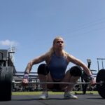 Anníe Mist Þórisdóttir Instagram - The thing about snatching…. Warming up and at lighter loads I keep the focus on getting in quality reps, proper bar path, speed and consistent foot work. At heavier loads I keep 1, maybe 2 things still in there then at the max load I need to just let go…. Don’t think about what’s on the bar, preferably dance a little and then just hit that grooooove 🤌 We teach our bodies what to do when the real fight comes. Fundamentals should be solid and come competition you need to just be able to trust it. #weightlifting #strong #mom #training #crossfit #tyrathlete #enjoylife