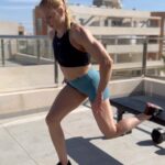 Anníe Mist Þórisdóttir Instagram - Who doesn’t Love finishers 👌💥 At the end of a lifting session or a shorter conditioning session I love to finish up with grip work, core or some glutes and pulls 🤝 Here I super setted 3 rounds of Hip thrusts 🍑 and single arm pulls Into 3 rounds off Pullovers with a DB and Bulgarian split squats with a hold 💦 #training #strong #mom #crossfit #glutes #workhard #beproud #enjoythejourney #tyrathlete