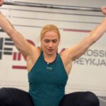 Anníe Mist Þórisdóttir Instagram - OHS Challenge 🔥🤝 1 OHS 1 full breath in bottom of the squat 1 OHS 2 full breaths in bottom of the squat 1 OHD 3 full breaths in bottom of the squat . . . 1 OHD 10 full breaths in bottom of the squat So from 1-10 in total only 10 OHS with an empty bar How far can you go!!?? 😅 Tag someone you want to see do this 🔥 I finished but only used a 10kg bar, next time I’ll go with 15kg. Honesty thinks this will help my positioning quite a bit here and maaaaan did the shoulders start to burn 😂🫶 Inspired by The training plan 😎 #teamtyr #ohs #challenge #burn #20weekspregnant