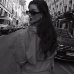 Anna Šulcová Instagram – Anna In Paris💋 podzimní Paříž je nádherná, mám strašnou radost, že jsem se tam mohla znovu podívat a zažít trochu Emily In Paris experience! Byli jste někdy? :) @lorealparis
#ledefileloreal
#walkyourworth
#lorealpfw