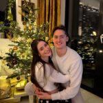 Anna Šulcová Instagram – Letošní Vánoce trávíme poprvé společně♥️ To je pro nás nejdůležitější. Díky tomu jsme ty Vánoce měli dokonce čtvery v jeden den. Objet všechny rodiny a příbuzné byl docela zážitek! Vážíme si každé chvíle, co spolu můžeme být. Není to samozřejmost🎄🤍