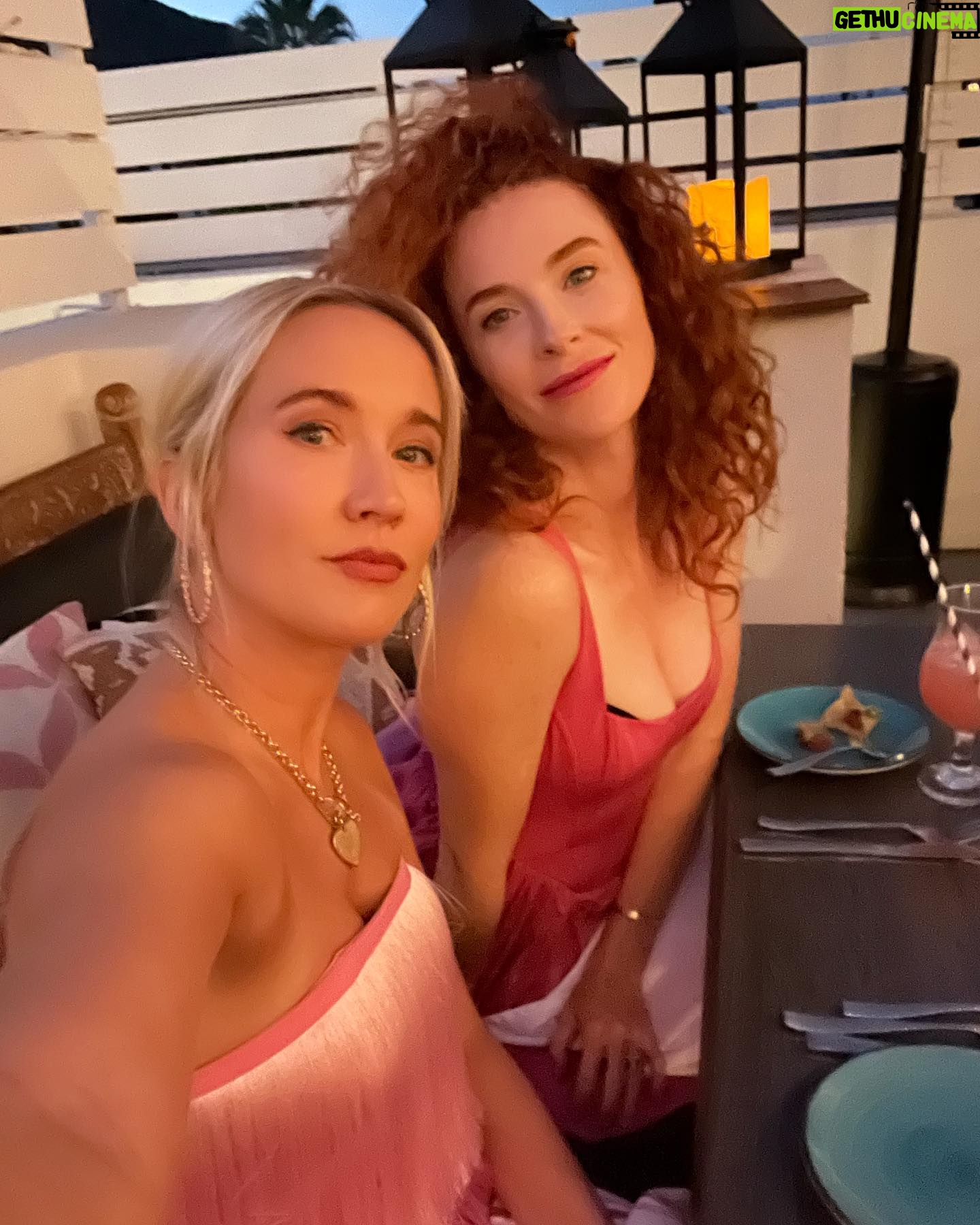 Anna Camp Instagram - Lady Love in Palm Springs was 🔥🌈❤️🔥 n 💗 w @triestekdunn @bridgetregan @samkimdan 🌵