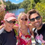 Anna Camp Instagram - Me, myself, and my Mountain Men 💪🏻🌸