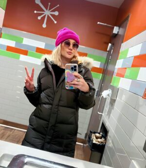 Anna Camp Instagram - What a gorgeous day in Music City with my fur babies. Thanks @prana for the jacket to keep me cozy and @silkybeats for the happy hike 💘