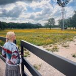 Anna Camp Instagram - We stopped cause it was too pretty in Texas 🌼🌼🌼