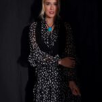 Anna Camp Instagram - Feelin a lil shady @sxsw for @_neodome_ press Thankyou @thewrap 🦋