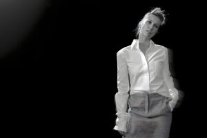 Anna Camp Instagram - #flashbackfriday @thelastmagazine @ryanplett 🤘🏻