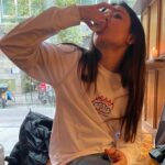 Anna Castillo Instagram – Adicta, siempre un bollo ☺️🫰🏼🧁