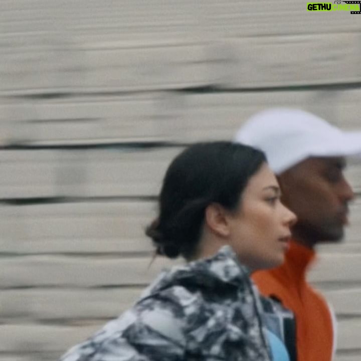 Anna Castillo Instagram - @zalando me ha invitado a una sesión de entrenamiento BRU-TAL con @tariku.nq donde lo hemos dado todo! 🏃🏻♀️🧢 🫶🏼 #SentirteBienTeQuedaBien #Publi
