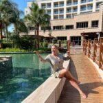 Anna Semenovich Instagram – Отпуск получился просто замечательный!❤️
Мы много загорали, купались, любили, ели и веселились, все, как я хотела☺️ 

Мечты должны сбываться! Я визуализировала отдохнуть именно так! Именно в этом месте! 
И все у меня сбылось🙏🏻

Нужно расширять своё сознание и тогда ваши мечты будут сбываться, ну, а теперь пора домой! 

Завтра уже концерт в Москве. Ведь для меня огромное счастье радовать своими выступлениями мою любимую публику! 

Ждите, вылетаю😜🔥🔥 #аниныистории
Какая фотка вам больше понравилась ?👇🏼