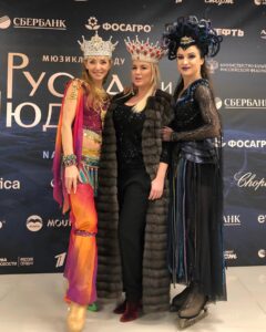 Anna Semenovich Instagram - Дорогая моя Танюша @tatiana_navka Поздравляю тебя с Днем Рождения, я тебе желаю сил и энергии на все твои прекрасные проекты! Ты настоящая трудяга, честный и справедливый руководитель и при этом очень нежная и любящая женщина 🌺 Я поражаюсь, как ты все успеваешь в жизни! Я знаю тебя с детства и была свидетелем твоих многих, жизненных ситуаций, некоторые мы проходили вместе 🙌🏼 Могу сказать только одно-Навка, ты всегда на высоте ❤️ С твоим днем, подруга, будь счастлива 😘🥰❤️ #деньрождения🎂