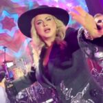 Anna Semenovich Instagram – Любимая Москва! 
С днем рождения тебя! Люблю всем сердцем❤️
Я так счастлива, что сегодняшний день я отметила с любимым коллективом на сцене и поздравила всех с Днем города🔥❤️ Кто у меня тут из подписчиков из Москвы, делитесь👇🏼😜 #москва876 #мояМосква #аниныистории #деньгорода