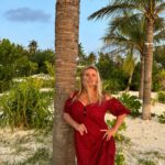 Anna Semenovich Instagram - Смотреть на красоту - безусловное удовольствие , а отдыхать в красоте , большое счастье ❤️ #аниныистории #отпуск