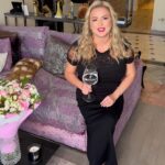 Anna Semenovich Instagram – Дорогие мои девочки! Жду каждую из вас в нашем клубе❤️

В нем очень много добра, тепла и поддержки! Приходите, нам вместе будет очень хорошо! 😜🔥

Активная ссылка в шапке профиля❤️