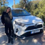 Anna Simon Instagram – Despidiendo noviembre con coche nuevo gracias a #autorenting de @bancosabadell 🚗🚗🚗
Con muchas ganas de DICIEMBRE!!! 🎄🎁🎄🎁🎄🎁🎄🎁🎄🎁🎄🎁🎄