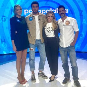 Anna Simon Instagram - Las últimas de @pasapalabra 🥰
Un placer, compañeros!