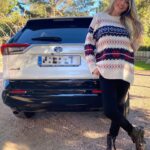 Anna Simon Instagram – Último día del año… A disfrutarlo!
🎉🥳🍇🥂🍾🎉🥳🍇🥂🍾
#autorenting @bancosabadell