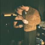 AnnaSophia Robb Instagram - #ad Cheers to a damn fancy evening celebrating my 30th birthday with so many of my loved ones! I love y’all, thank you for filling life with meaning, friendship, and fun! And thank ya @tanquerayusa for making it an extra special party with the best cocktails❣️ IMPORTED BY CHARLES TANQUERAY & CO., NEW YORK, NY. Enjoy responsibly. Do not forward to anyone under 21.