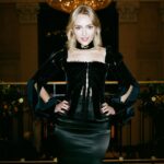 AnnaSophia Robb Instagram - Spooky season 🖤🕸️🖤