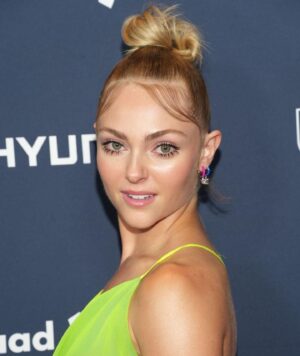AnnaSophia Robb Instagram - Always an honor attending the @glaad awards! And so proud of ya Mr @harveyguillen for hosting!

Glaad continues to inspire me- especially now, when an unprecedented number of anti-lgbtq  legislation is in effect.

I’ve never understood why people in our country waste so much time attacking folks for just wanting to be who they are, and love who they are. (Especially when many haters are “Christian”, because ya know, love ya neighbor as yourself?!) 

The LGBTQIA  community is one of joy, PRIDE, activism, love, self expression- tbh it’s made up of the most resilient, creative, and POWERFUL people I’ve ever had the honor of meeting & loving.

If we are not fighting FOR LGBTQIA  rights, safety, and visibility - we are in opposition to their lives. 

2023 is a record year for hate. There have been 543 bills proposed, 70 which have already passed, that impact healthcare, student athletics, the military, incarceration, and education for trans citizens.

45% of LGBTQ  youth seriously considered attempting suicide in the past year, and that percentage is higher for trans & non-binary youth & LGBTQ youth of color reported higher rates than their white peers. (@trevorproject ).

The American government, particularly FLORIDA, is targeting these kids, saying “nope, you don’t get to be who you want to be”. Why spend time hating and endangering our neighbors (especially our youth) when we are collectively facing issues like the climate crisis?! Like- I just don’t get it. It’s distraction, it’s fear mongering for ALL the wrong “issues”! Let’s use our energy to love, lift up, and help the world thrive! 

I’m so grateful to @glaad . Thanks for letting me join y’all in celebrating your achievements this year! Check out the nominees, winners and all the beautiful important work they’ve created. 
And even if there isn’t “work” to show, just being your beautiful self is enough. 🤍