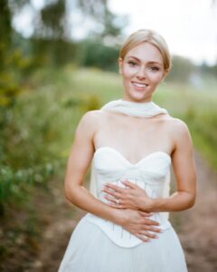 AnnaSophia Robb Instagram - Belly of happy bubbles