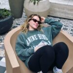 Anna Todd Instagram - midweek vibes ☁️🎀🍦🫶🏼 im pretending every day is my birthday this month so stick with me pls ha how has the week been treating you so far? i just finished Queens of New York by @elshenwrites and it was so so so good what should i read next? watch Queen of tears with me Fridays and Saturdays so we can swoon & stress together 😅 do you celebrate your birthday? im curious because i make such a big deal of mine every year, its so fun and rewarding emotionally so im curious, how do you feel about bdays in general? how old are you? how do you feel about that number? proud to have lived and experienced or not quite there yet? tell me all the things 🩵☁️☀️