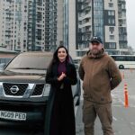 Anna Trincher Instagram - Сьогодні був дуже тривожний та тяжкий ранок, як і тисячі ранків до цього в моїй Україні.. Як і обіцяла, хочу відзвітувати передачу пікапу нашим хлопцям! Спільно з організаторами мого іменного @2bkpromotion та проєктом @multitrack.projectigsh (де я своєю перемогою отримала 50 000 грн) передали авто Nissan Navara бригаді ➡️ @voron.100 💪🏻 Окрема вдячність @2bkpromotion , частина грошей була виділена ними особисто! Впевненна, що цей пікап допомагатиме нашим хлопцям у виконанні важливих тактичних завдань. Разом з вами наближаємо перемогу! Дякую, за те що прийняли участь у іменному, пишаюсь нами❤️ Велика вдячність нашим Збройним Силам за можливість працювати🙌🏻❤️ Слава Україні🇺🇦