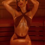 Anna Trincher Instagram - Кліп Завтра 10:00 на моєму ютюб каналі❤️